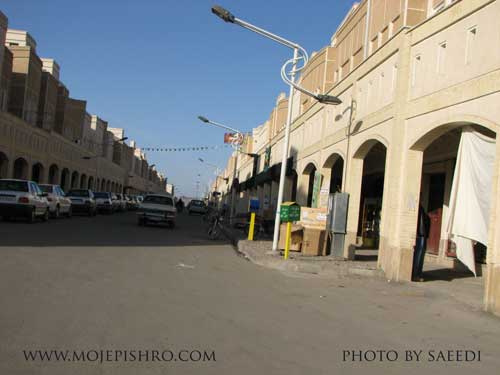 بازار شهر که توسط دولت بازسازی شده است / این بازار آخرین قطعه بازسازی دولتی است که هنوز همبطور کامل  تمام نشده است